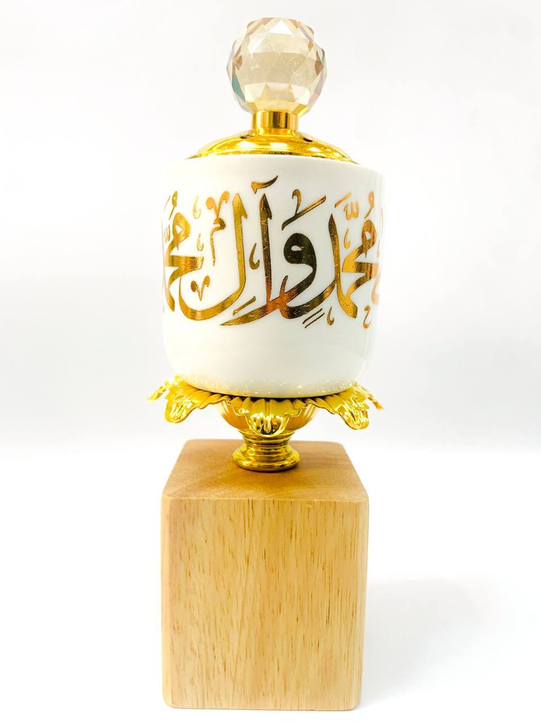 Circle Wooden Incense Burner / مبخرة