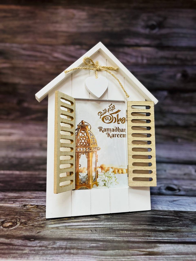 Photo Frame Hut Shaped Small / K7-P