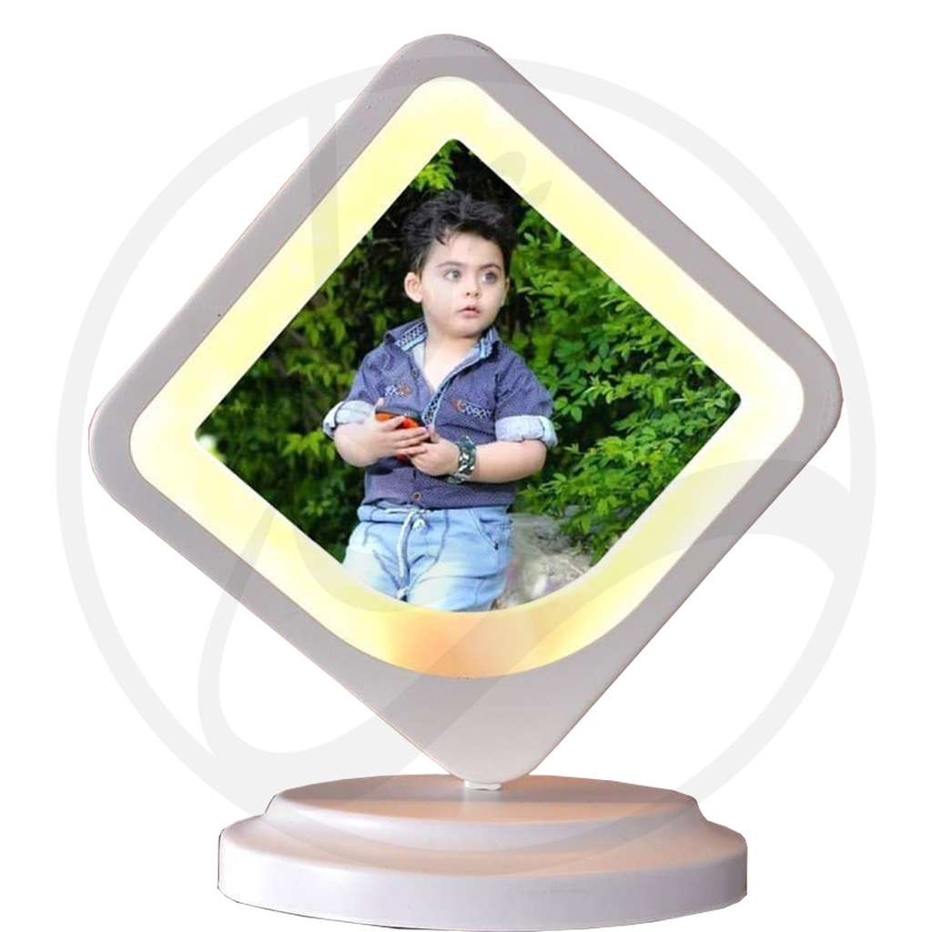 LED Photo Frame / White / اطار صورة مع اطار ليد