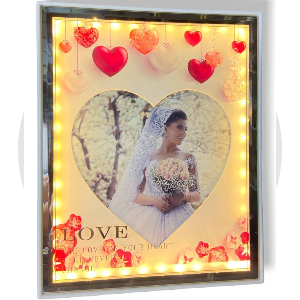 Heart Shaped Photo Frame 15-20 / اطار فوتو قلوب