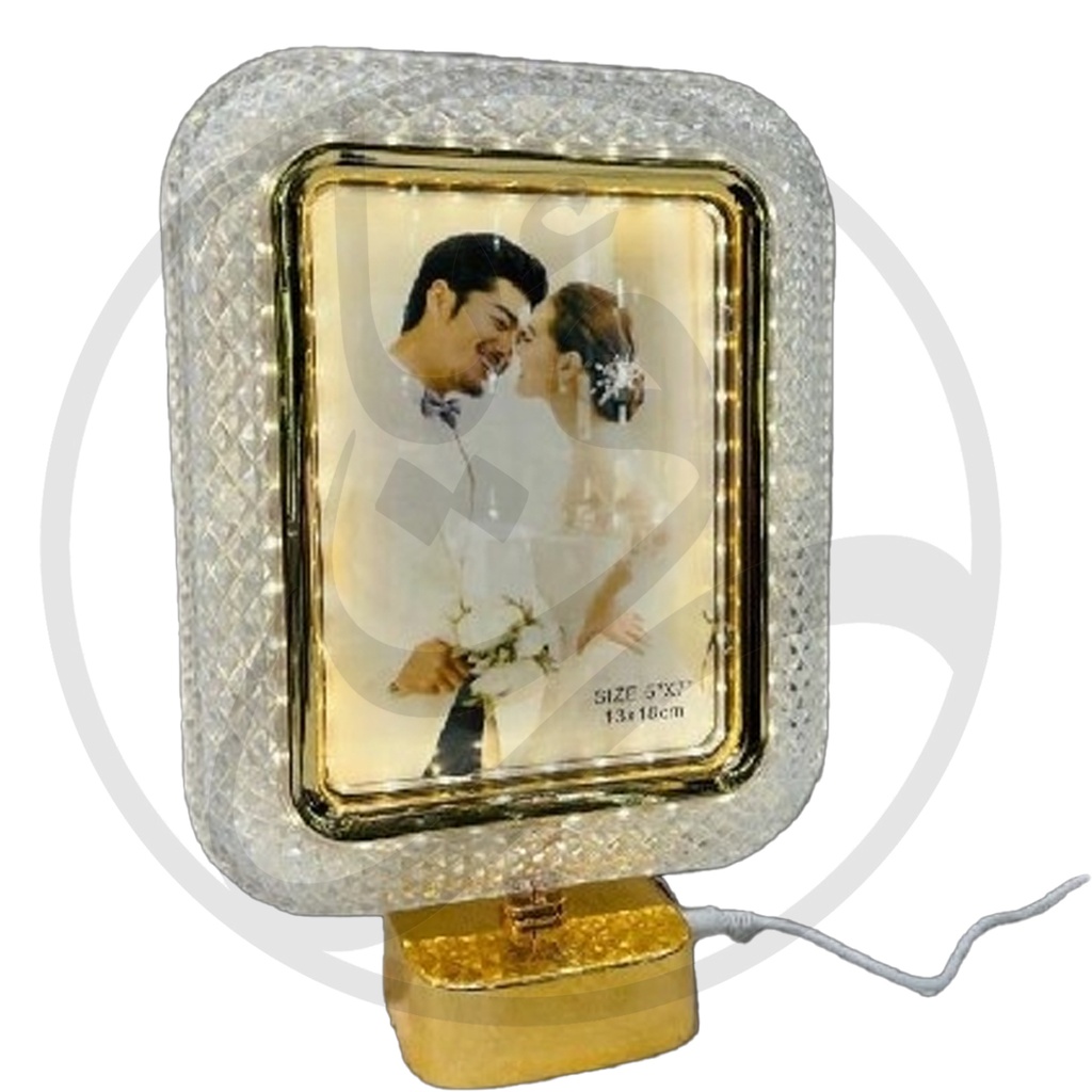 Crystal Photo Frame with Lights/ اطار صور كرستال مع إضاءة