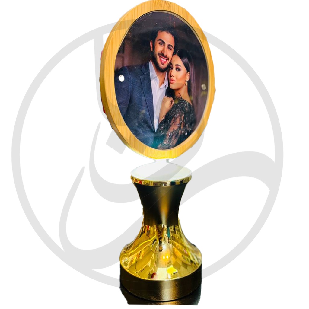 Photo Frame with Golden Base / اطار صورة  مع حامل شكل كأس ذهبي