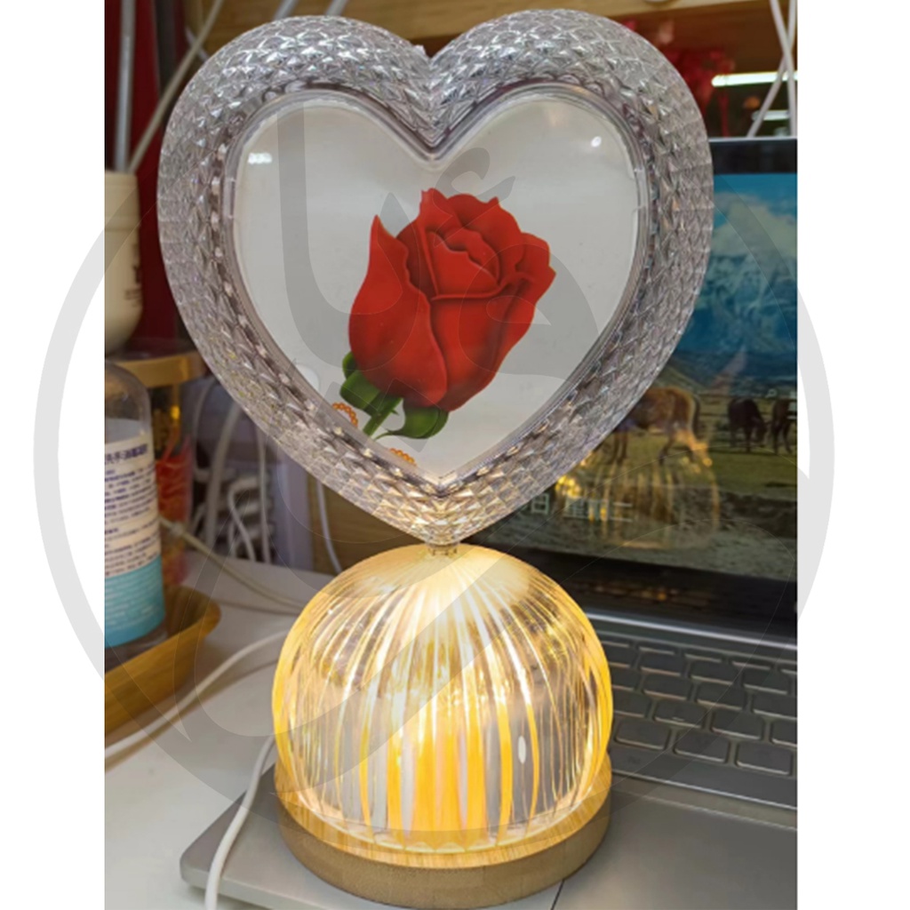 Crystal photo frame with crystal table lamp base/اطار صور كرستال مع قاعدةكرة تيبل لامب كرستال